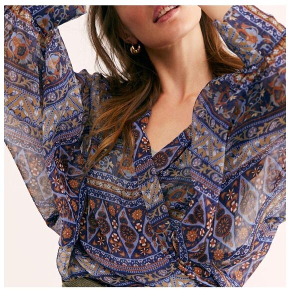 Free People Solstice Shimmer Tie Front Kimono Geometric Blue Shimmer - Picture 3 of 8